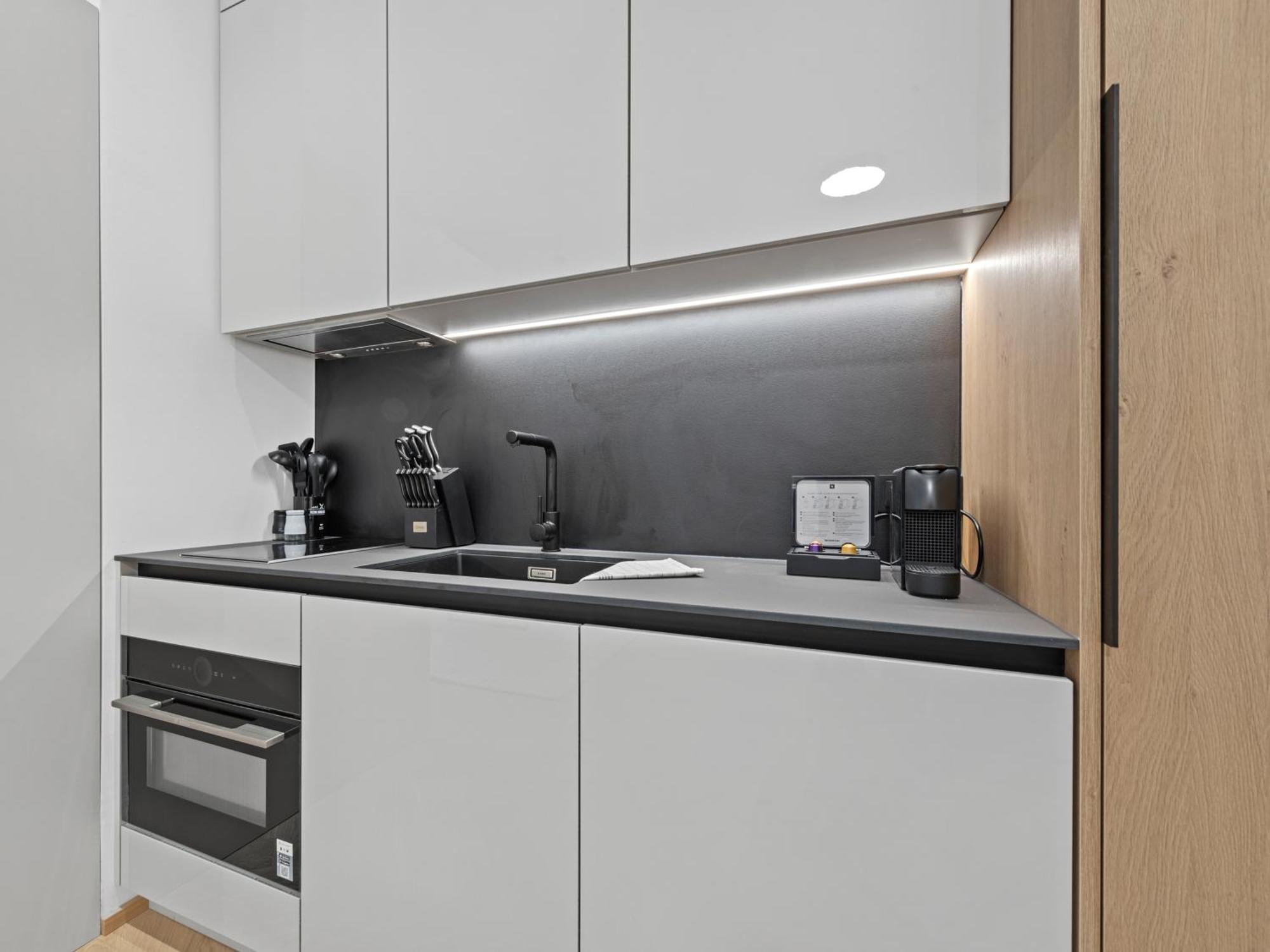 וינה Gt7 Apartments District 9 - Managed By Sky9 Apartments מראה חיצוני תמונה