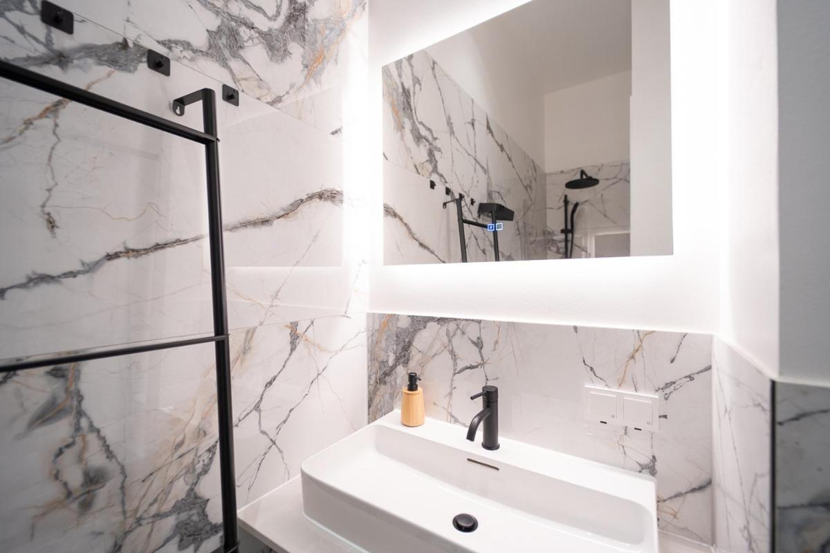 וינה Gt7 Apartments District 9 - Managed By Sky9 Apartments מראה חיצוני תמונה