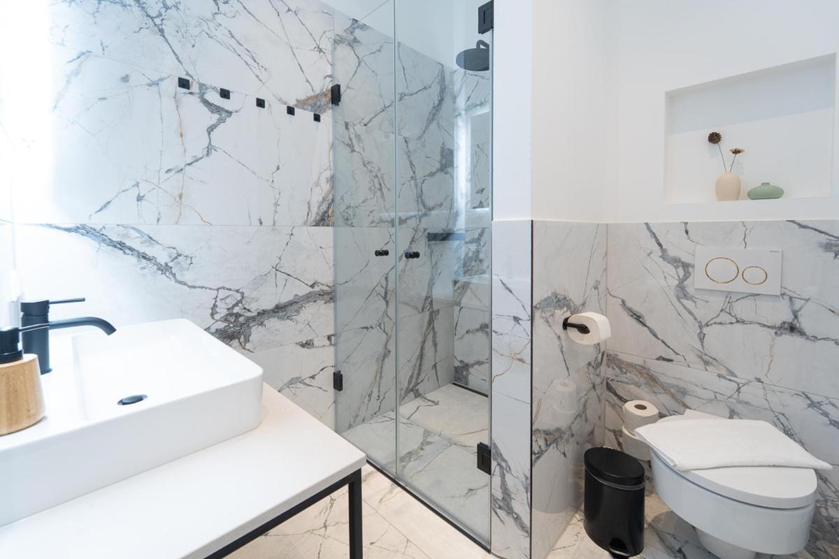 וינה Gt7 Apartments District 9 - Managed By Sky9 Apartments מראה חיצוני תמונה