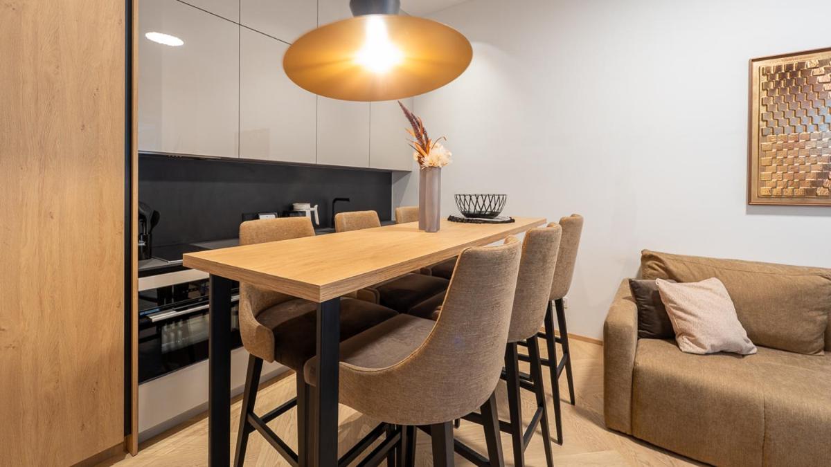 וינה Gt7 Apartments District 9 - Managed By Sky9 Apartments מראה חיצוני תמונה