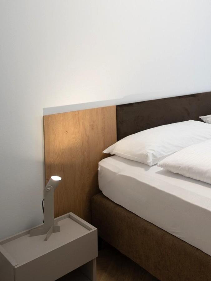 וינה Gt7 Apartments District 9 - Managed By Sky9 Apartments מראה חיצוני תמונה
