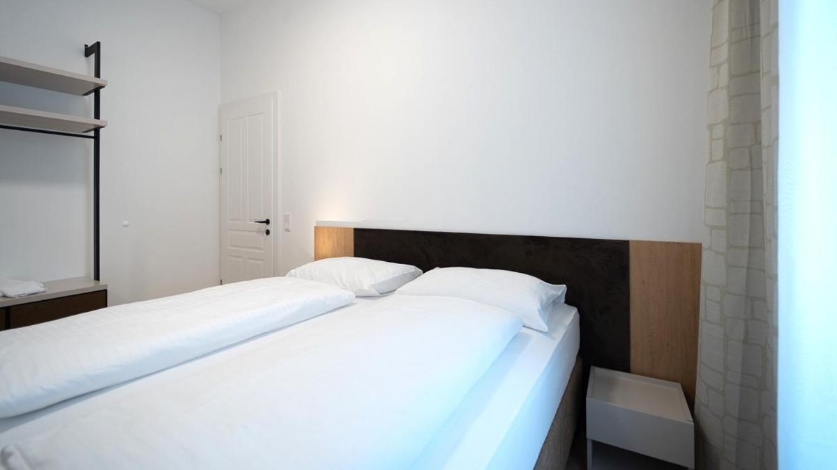 וינה Gt7 Apartments District 9 - Managed By Sky9 Apartments מראה חיצוני תמונה