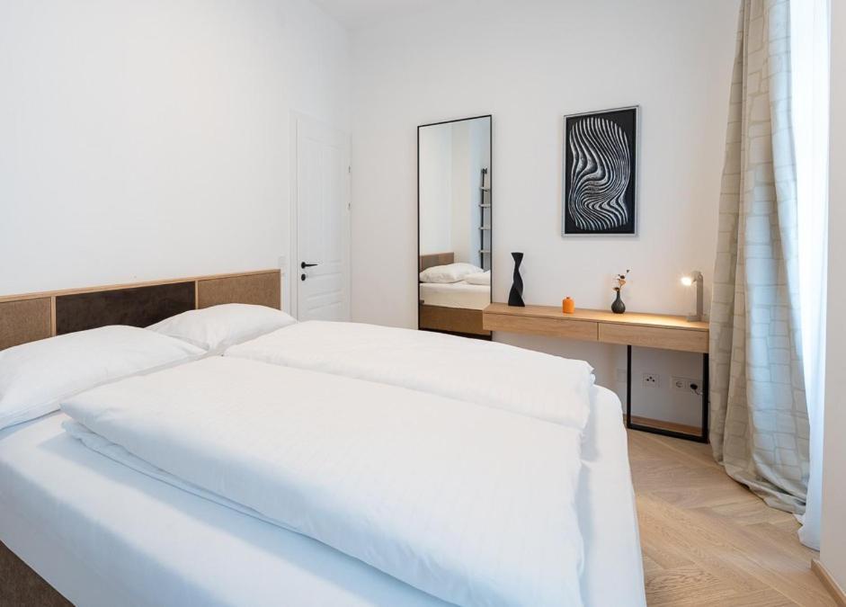 וינה Gt7 Apartments District 9 - Managed By Sky9 Apartments מראה חיצוני תמונה